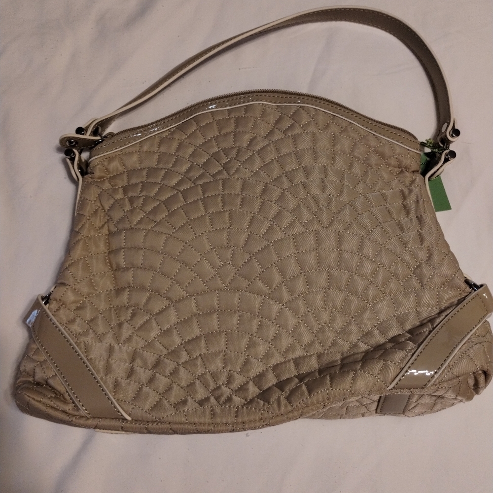 NWOT Vera wang nylon beige quilted purse - Picture 8 of 8